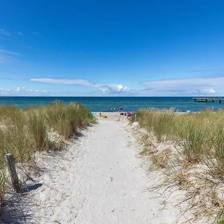 Vakantiehuis Beautiful In Near Sea